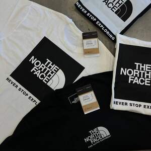 Футболки The North Face